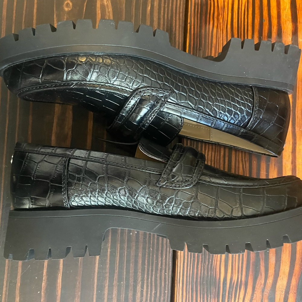 Nine West Black Leather Loafers
